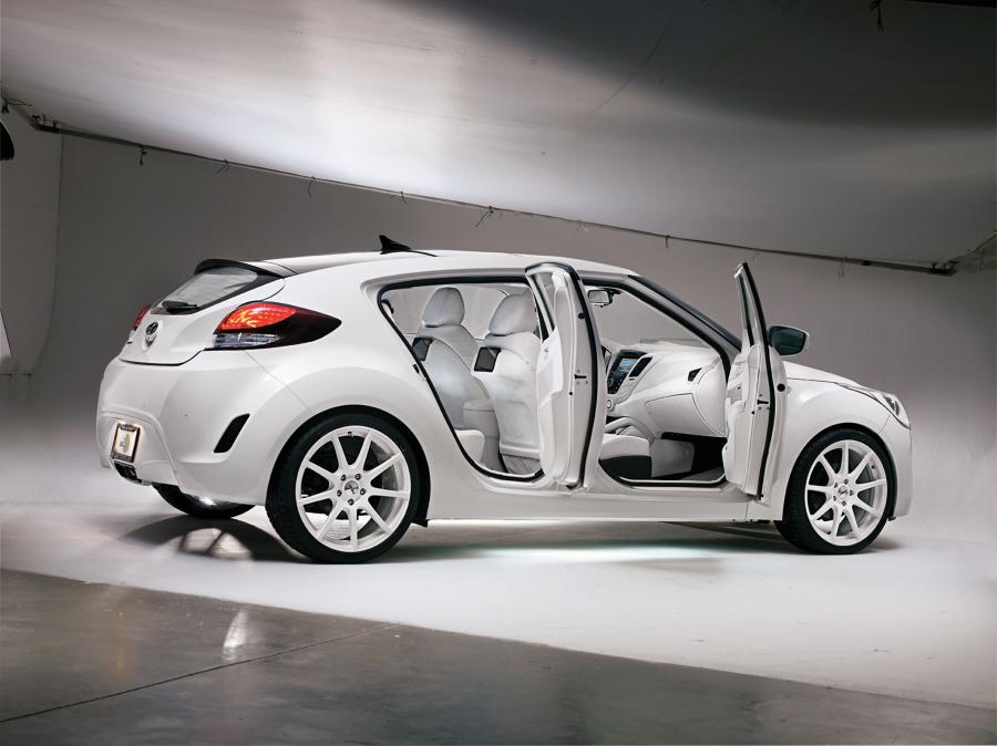  Hyundai Veloster Tech by Remix 2011 года  (фото 7 из 15)